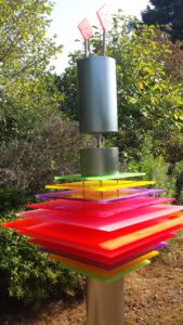 Colourfull-Life-RVS-staal-perspex-art-tuinbeeld-garden-sculpture-contemporary-moderne-kunst-nederland-BeeBee